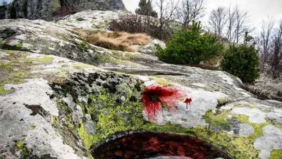 Обречена любов, морален хаос и двама журналисти