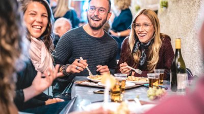 Как да привлечете положителни хора в живота си, но и вие да бъдете такива