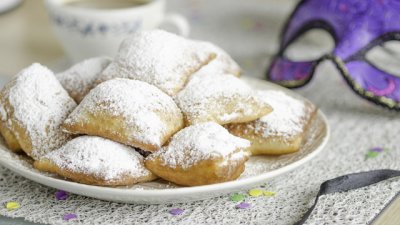 Френски байганети с пудра захар 