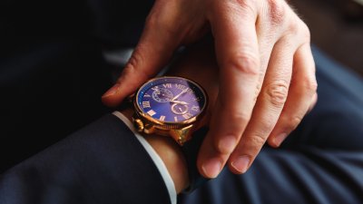 Кои мъжки часовници можем да определим като луксозни?