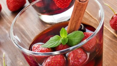 Коктейл „Пияна ягода“