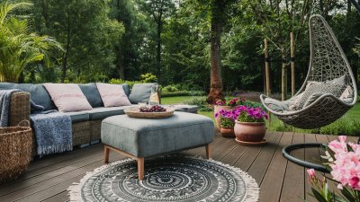 Как да превърнем терасата или градината в оазис на спокойствие през пролетта и лятото?