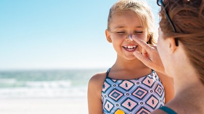 Защо не трябва да използвате домашен слънцезащитен крем?