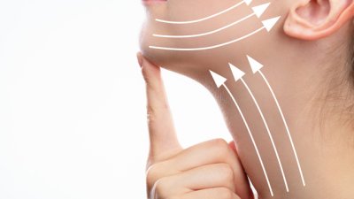 Как да се грижите за кожата на шията?