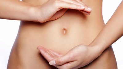 Как правилно да почистим пъпа?