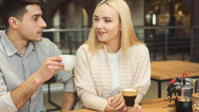 5 закона на ухажването, с които да поддържате мъжкия интерес
