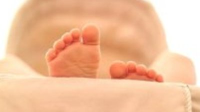 Колко ин витро бебета ще донесе Дядо Коледа около новата 2009 г.