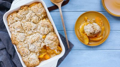 Коблер с праскови и лимон 