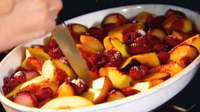 Печени плодове с меласа и ванилия 