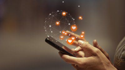 10 причини защо той не ви пише пръв