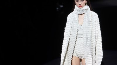 Дебели плетива и високи талии в колекцията на Dolce and Gabbana