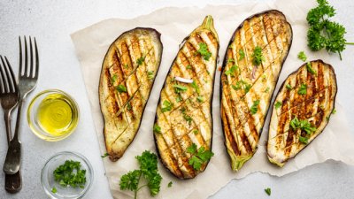 Патладжан на скара 