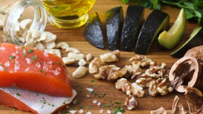 Каква е разликата между омега-3 и омега-6 мастните киселини?