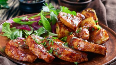 Свински котлети със сладко-кисел сос в мултикукър 