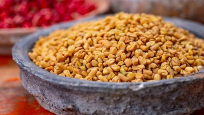 Противовъзпалителна маска със сминдух и мед за сияеща кожа