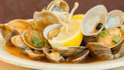 Сотирани миди с пармезан и чесън