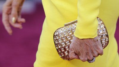 На кого отива жълтият цвят?