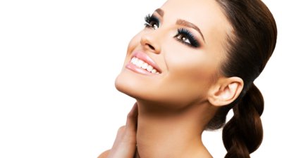 Подходящ грим за лешникови очи