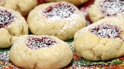 Масленки с малиново сладко