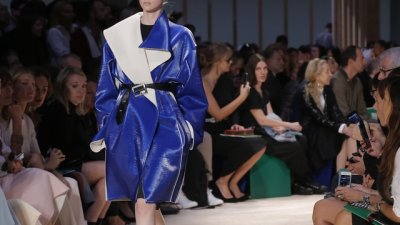 Синя магия в модата за пролет-лято 2014 (галерия)
