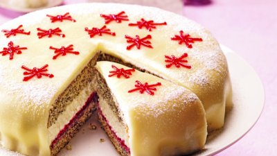 Звездна марципанова торта