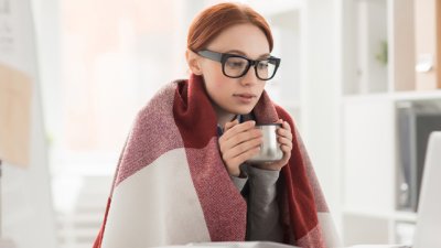 Защо на жените им е по-студено, отколкото на мъжете? 