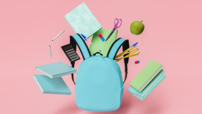 Родителите на ученици в 1 и 8 клас имат право на еднократна помощ от 300 лева