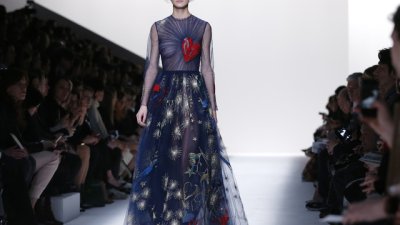 Идеи за празнични парти рокли 