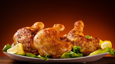 Пикантни пилешки бутчета с паприка