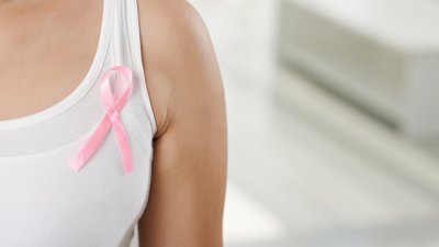 4 симптома на рак на гърдата, различни от бучка