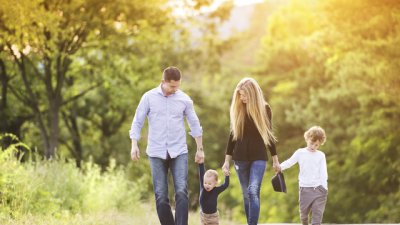 Край на помощите за деца, родили деца