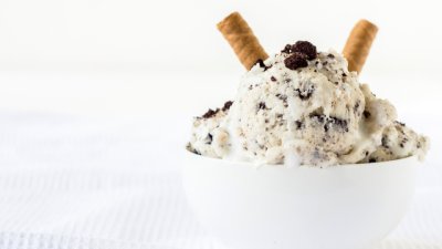 Домашен сладолед с банани и шоколад