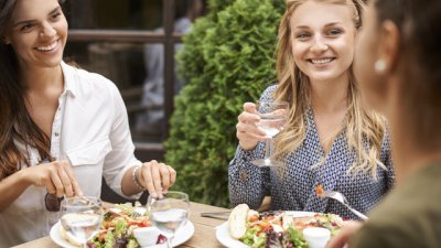 6 храни за здрави и красиви мигли