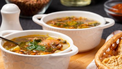 Супа с пилешко и леща