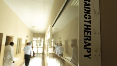 Първа копка на разширението на Клиниката по лъчелечение в София