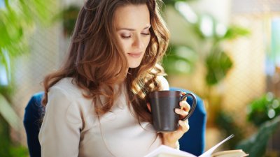 Чайове при подуване на корема и стомаха