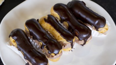 Домашни еклери с шоколад 