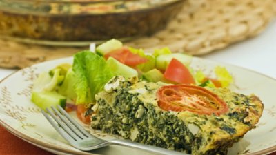 Лесен киш със спанак