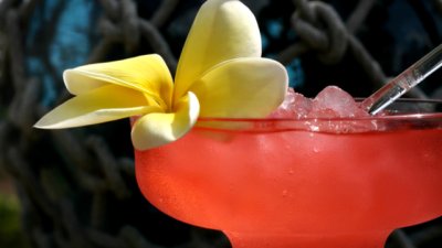 Летен коктейл с праскова и водка