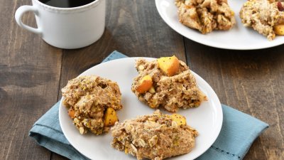 Овесени барчета с праскови