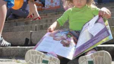 Отзвук от детския празник на буквите за представянето на книжката „Аз и дислексията”