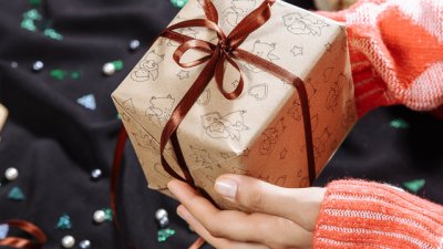 Коледни подаръци в последната минута, когато нямате идеи (галерия)