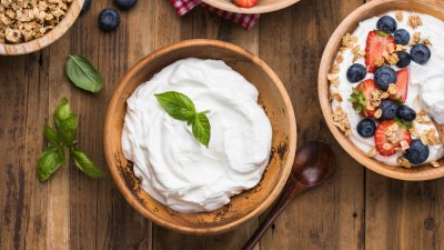 6 рецепти с кисело мляко за бърз метаболизъм