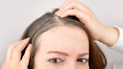 Храни, полезни в превенцията на белите коси 