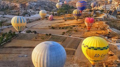 Разходка с балон над Кападокия 