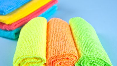 Защо е важно да стерилизирате парцалите за бърсане?