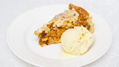 Хрупкав ябълков десерт