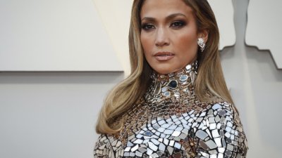 20 идеи за прически и грим за абитуриентския бал