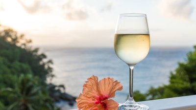 Verano Azur Глера – новото име на лятото