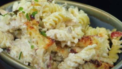 Запечена паста с пиле и бекон